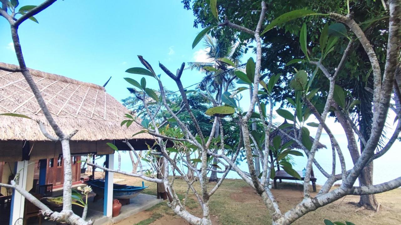 Khabita Beach Resort Lembar  외부 사진