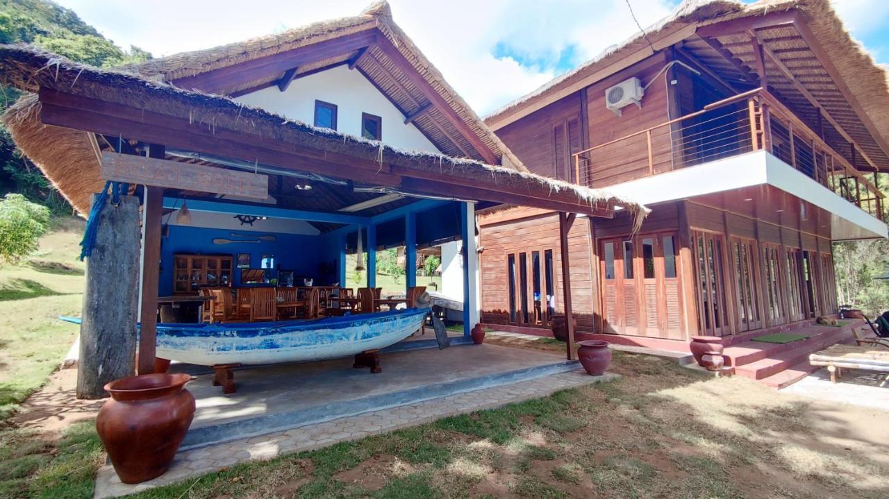 Khabita Beach Resort Lembar  외부 사진
