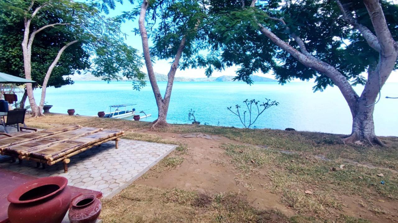 Khabita Beach Resort Lembar  외부 사진