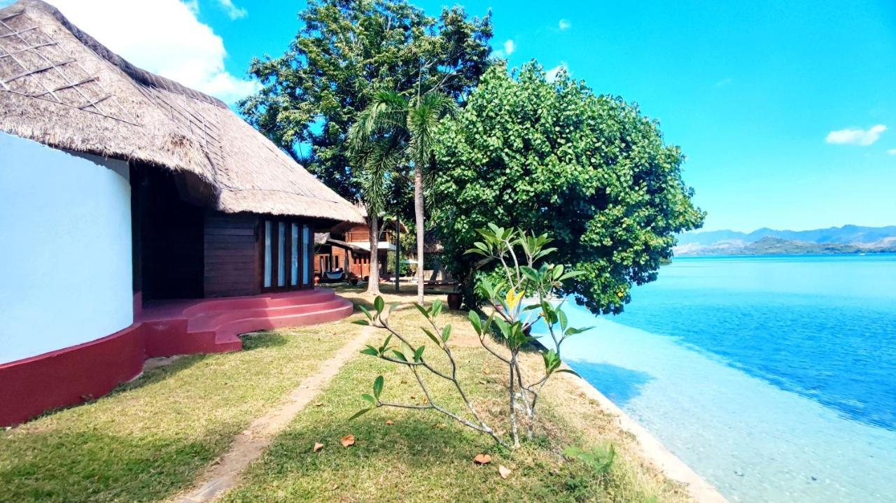 Khabita Beach Resort Lembar  외부 사진