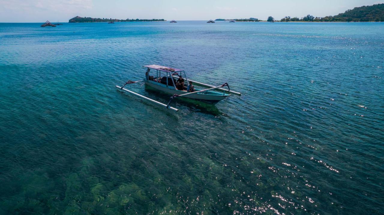 Khabita Beach Resort Lembar  외부 사진