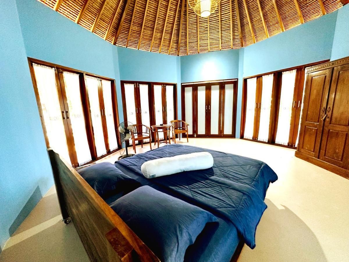 Khabita Beach Resort Lembar  외부 사진