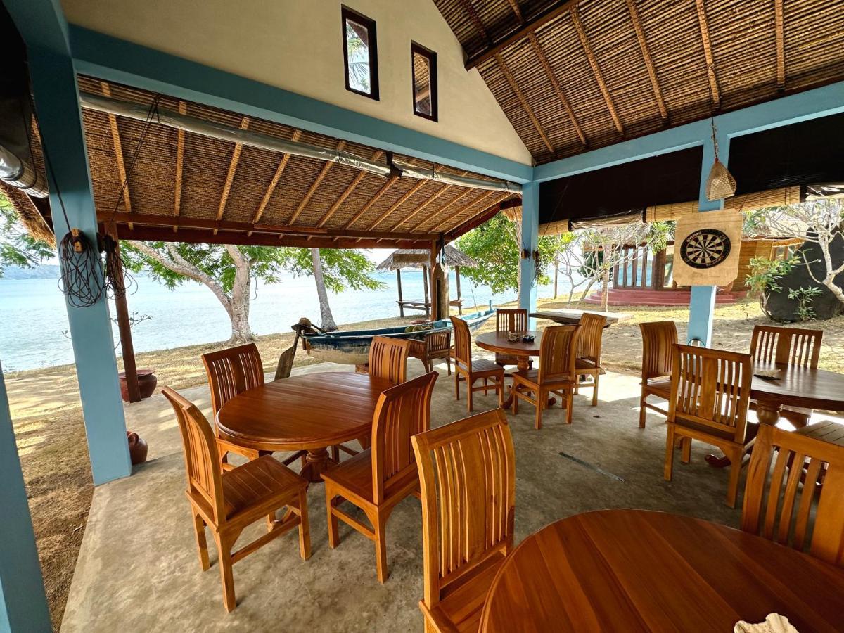 Khabita Beach Resort Lembar  외부 사진